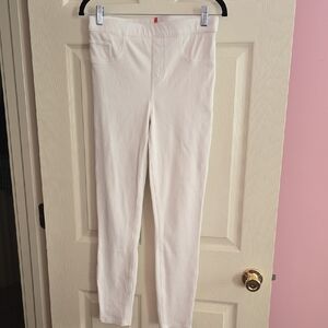 SPANX White‎ Apparel with Red Accent